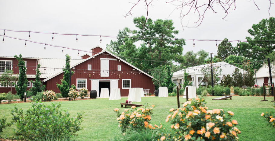 The Wedding Website of Shelby Evans and Josh Pons