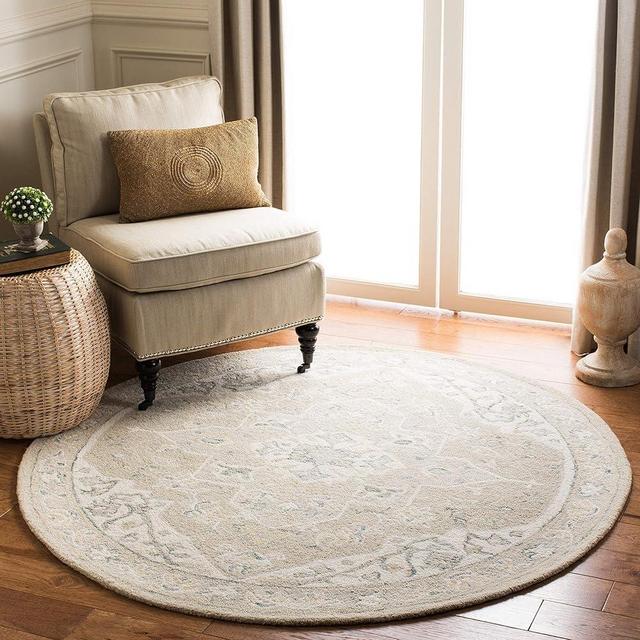 Safavieh Micro-Loop Collection 5' Round Light Grey/Ivory MLP505F Handmade Medallion Premium Wool Area Rug