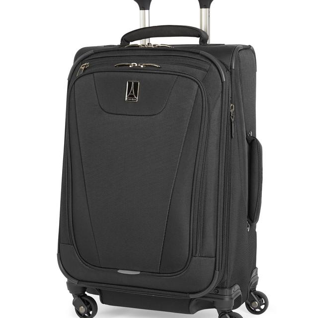 Travelpro Maxlite 4 Expandable 21 Inch Spinner Suitcase