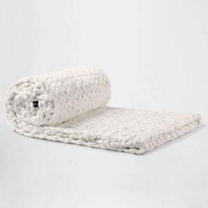 Hand Knitted Weighted Blanket - Silk & Snow - Cream