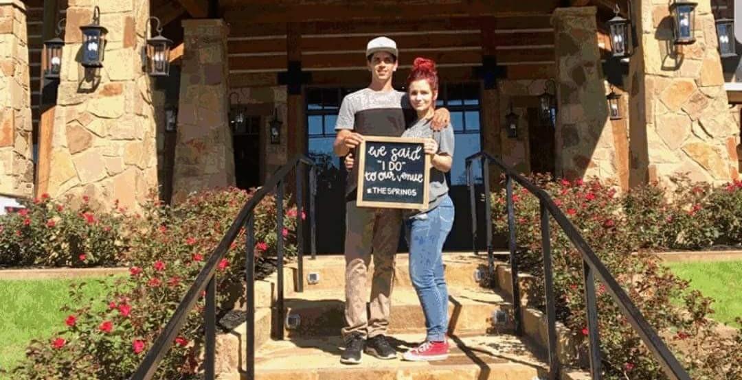 The Wedding Website of Tianna Ward and Zach Klutts