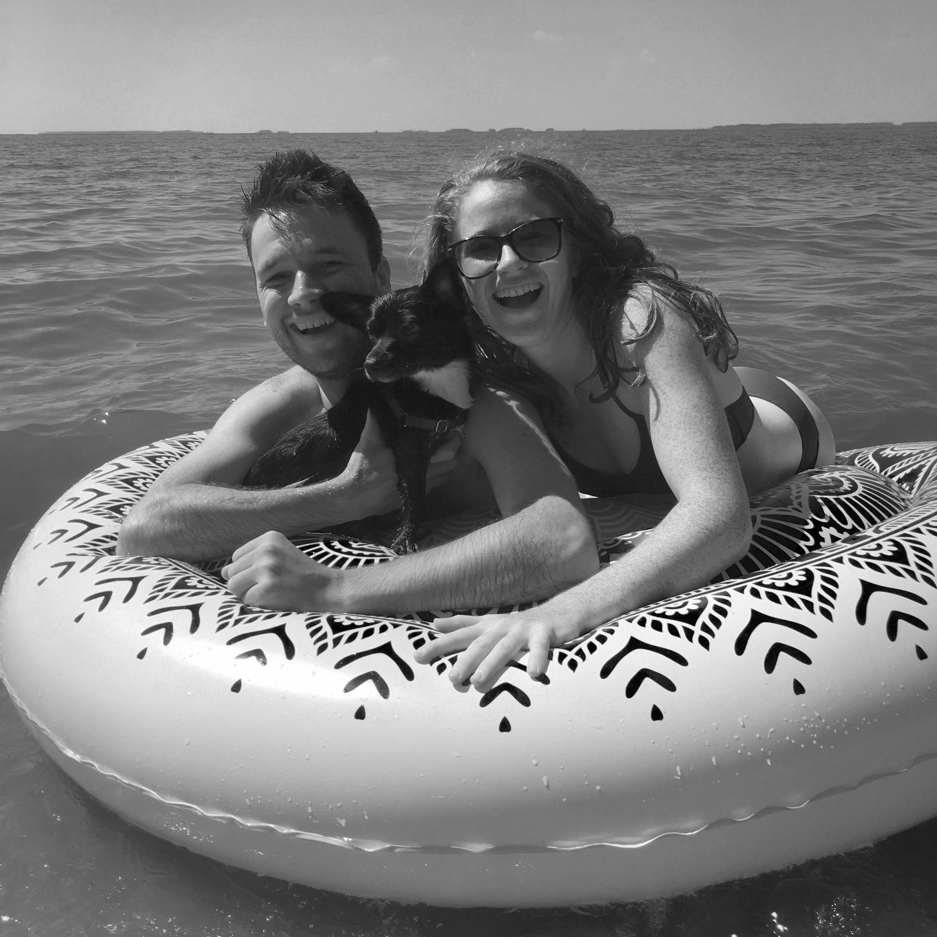 Nate and Hannah on the Nanticoke River in 2019 with their dog Tenny (aka Tennifer, aka Tenneth, aka TenTen).