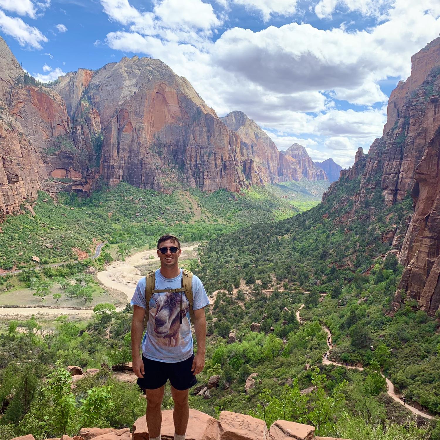 Scouts Lookout Hike! Connects to Angels Landing Hike in Zion National Park!