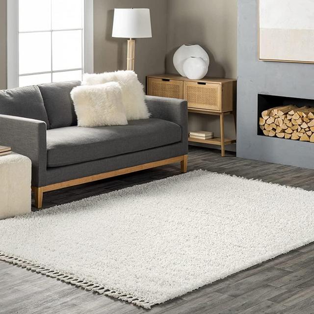 nuLOOM Neva Plush Shag Area Rug, 6' 7" x 9', Ivory