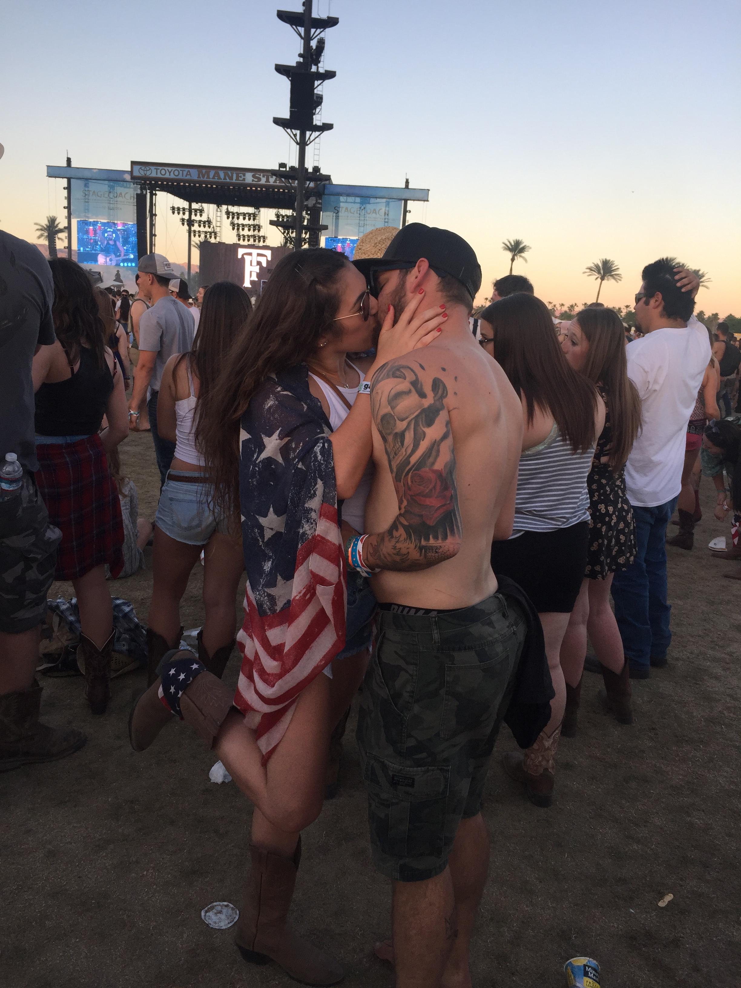 The Wedding Website of Bella Barajas and Andrew Lucas