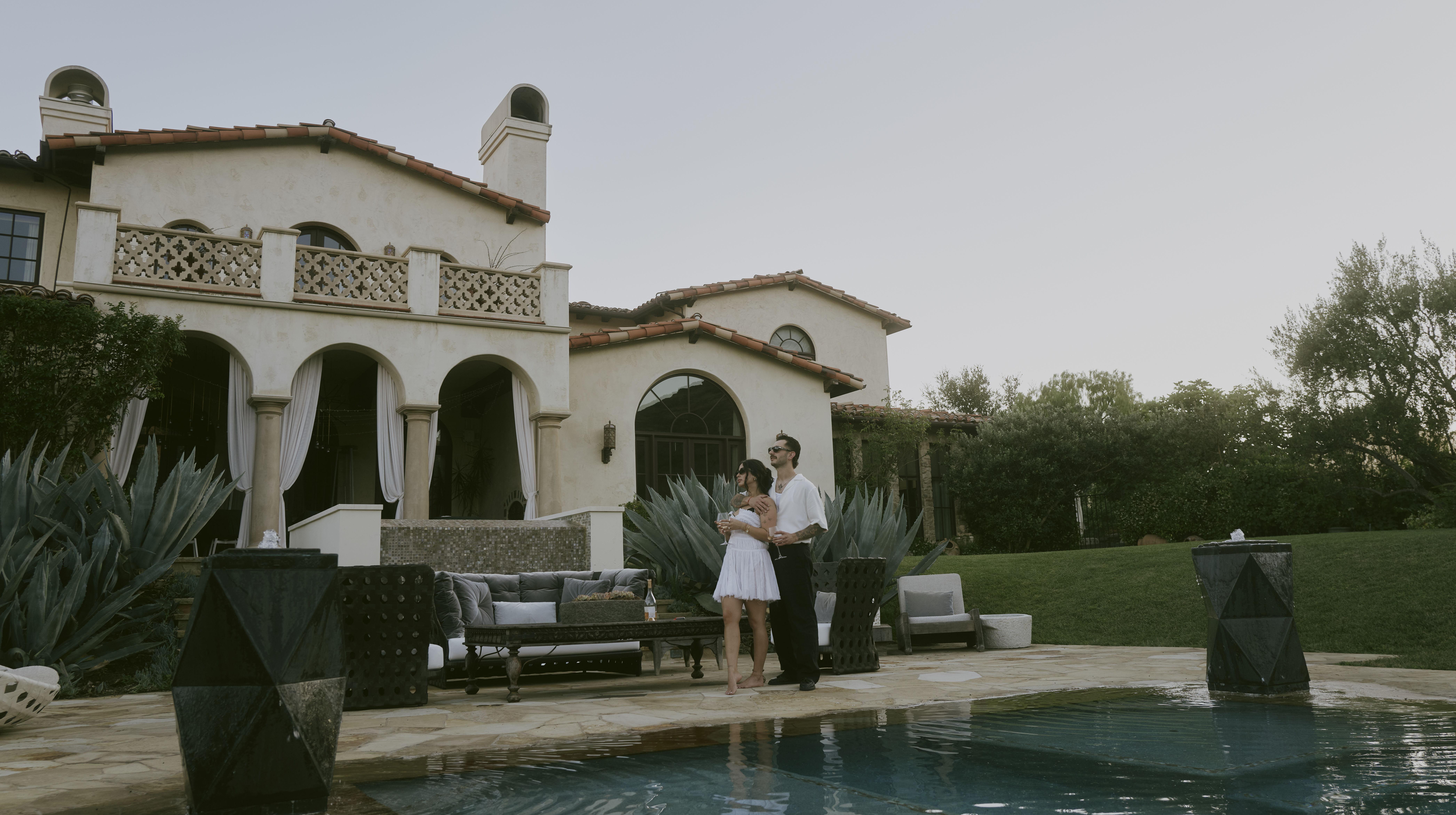 The Wedding Website of Donya Mizani and Sebastian Facio