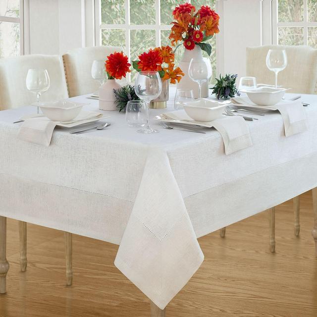 Villeroy & Boch New Wave Tablecloth, 70" x 96"