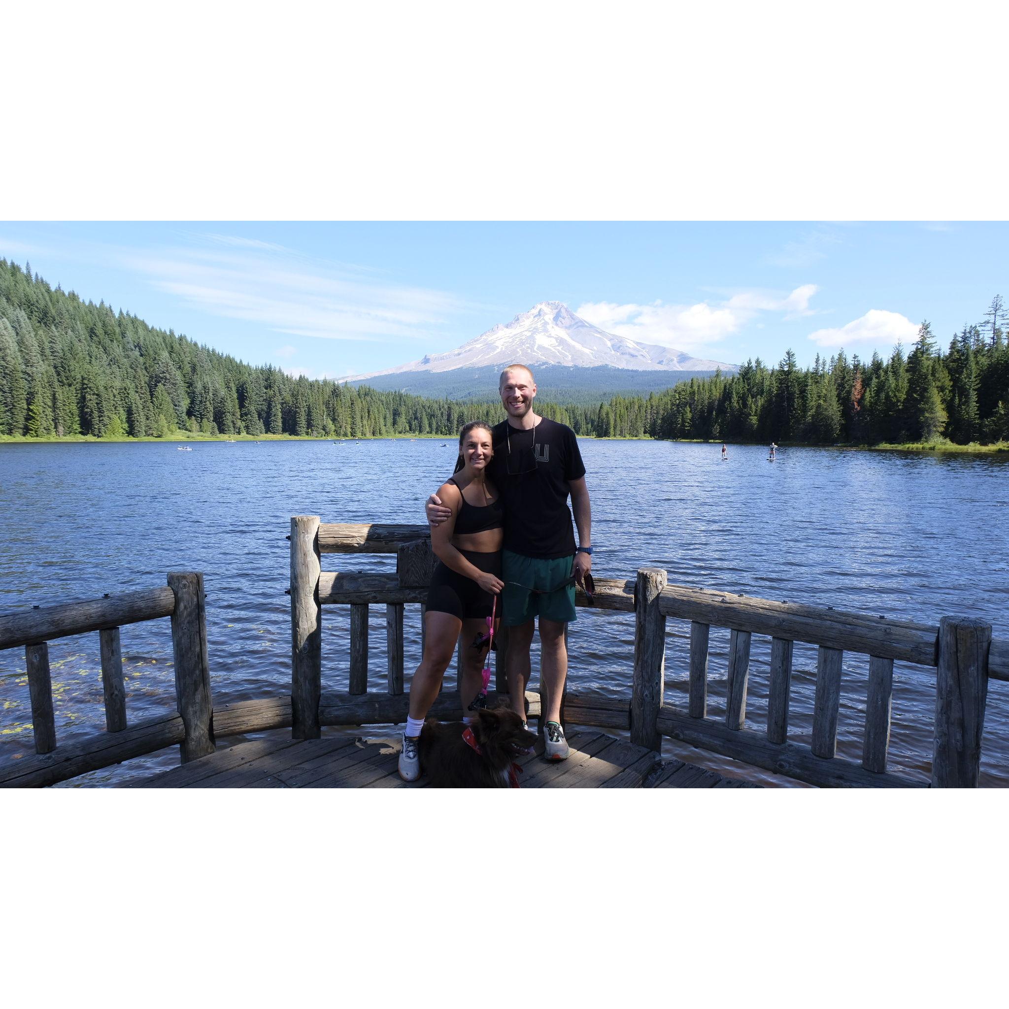 Trillium Lake on the way to Mt. Hood
