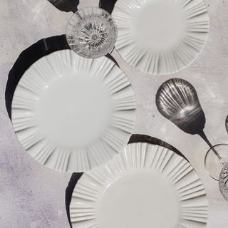Bari American Dinner Plate