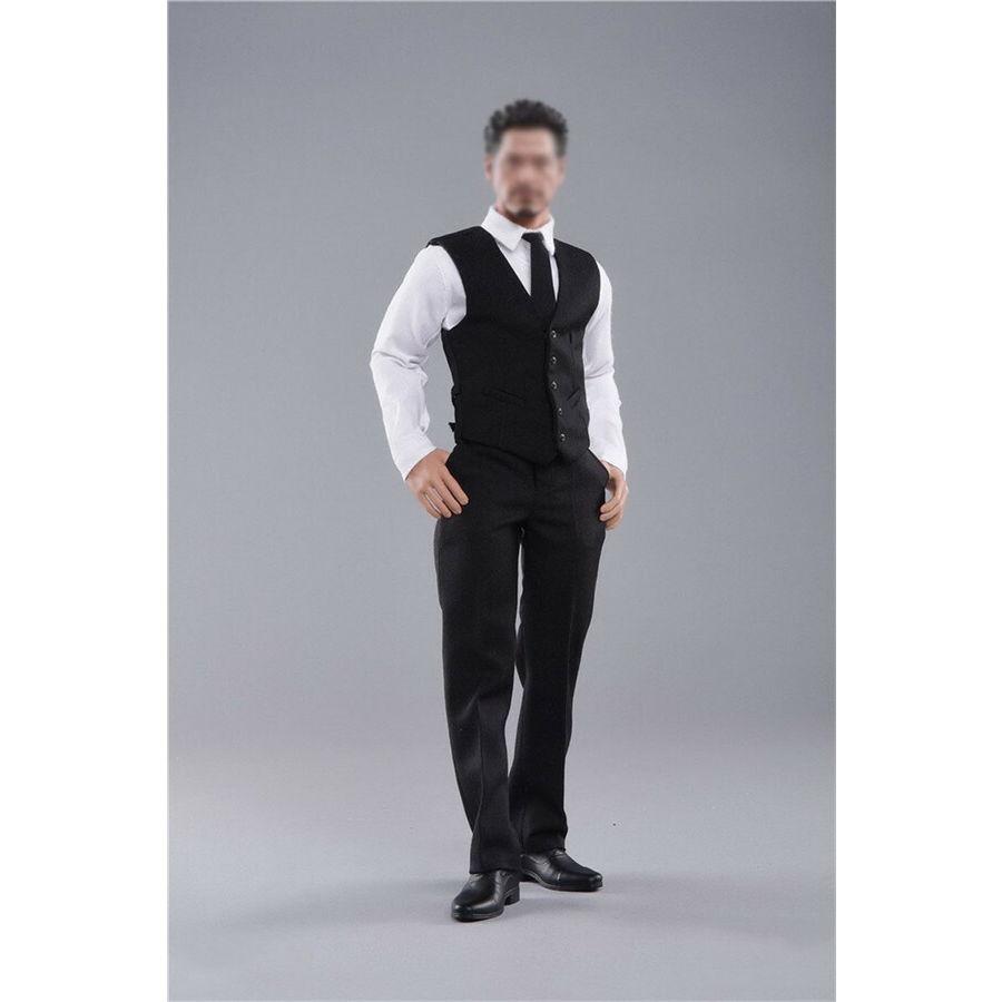 Example of attire for men- Ejemplo de vestimenta para hombres