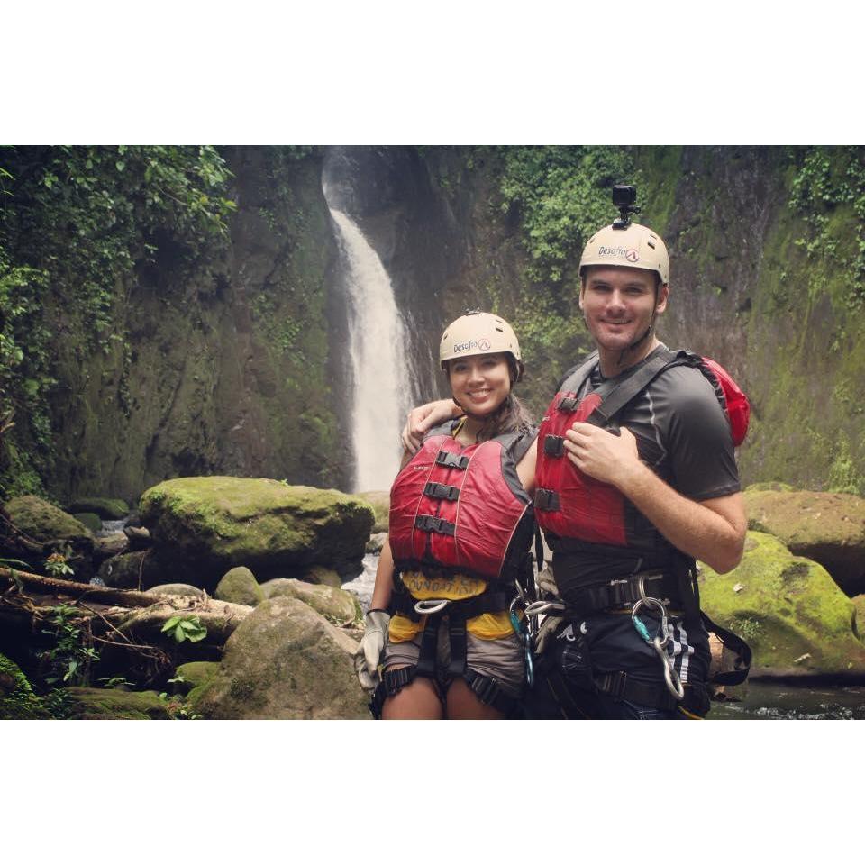 Costa Rica 2018 - Jumpin' off water falls