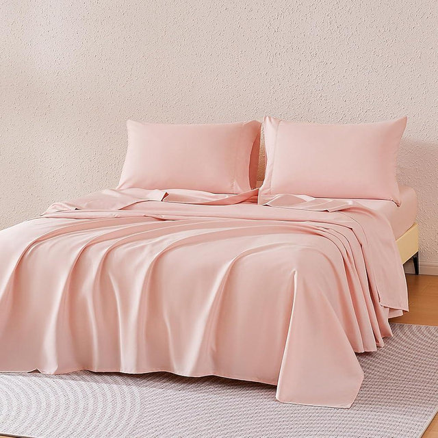 Amazon Basics Cationic Microfiber 4-Piece Sheet Set, Wrinkle Free and Easy Fit, 1 Flat Sheet, 1 Fitted Sheet and 2 Pillowcases, King, Pink