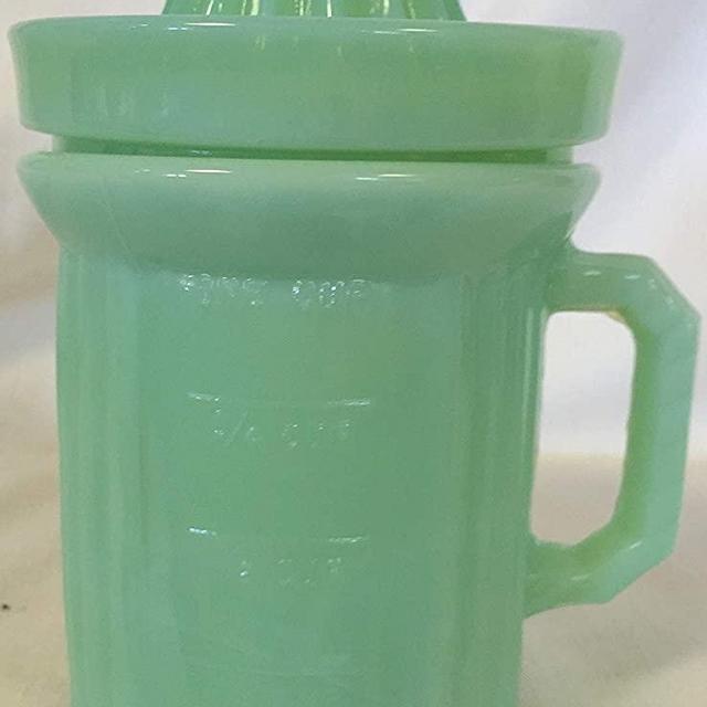 Measuring Cup w/Reamer - American Made (Jade)