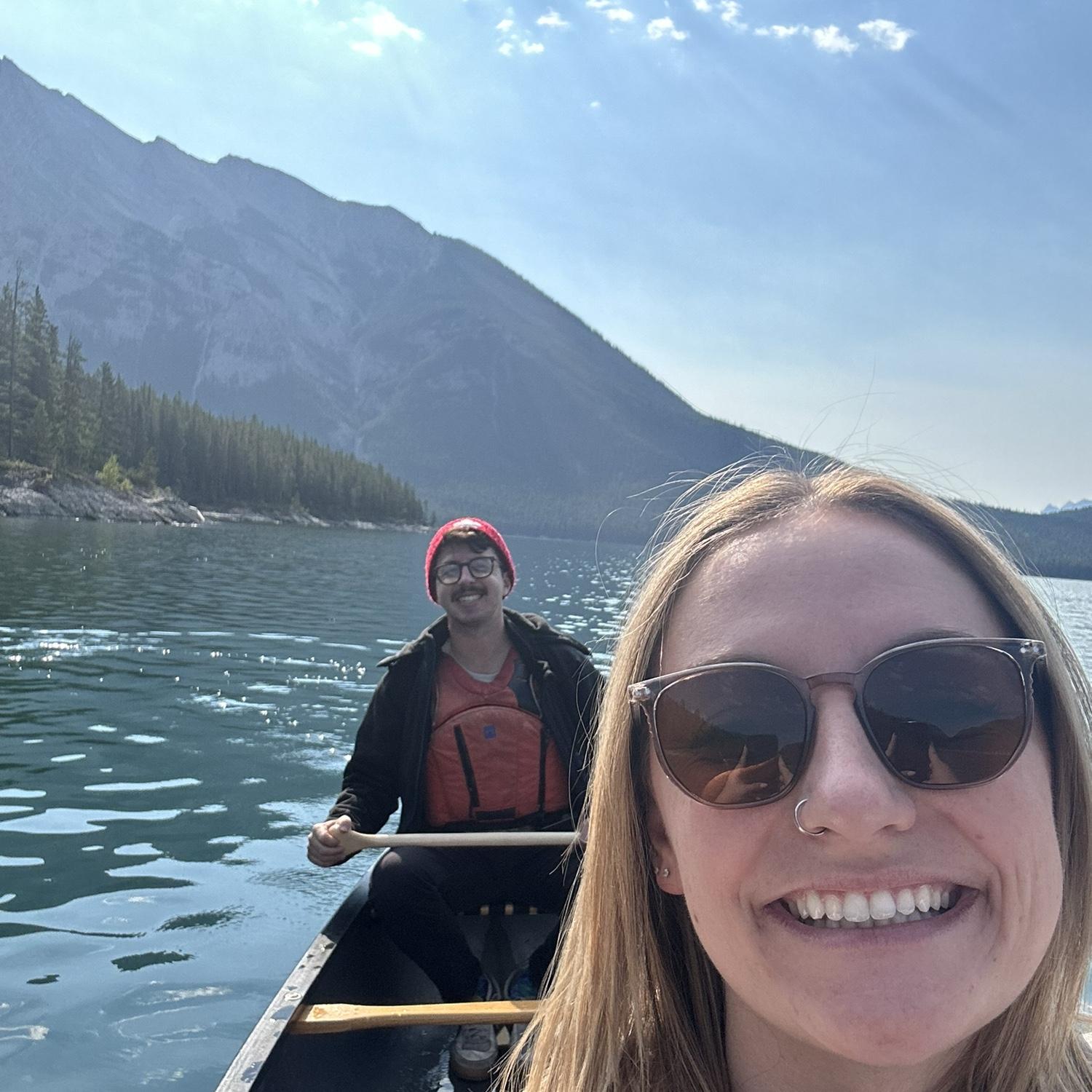 Canoeing on lake Minnewaka
