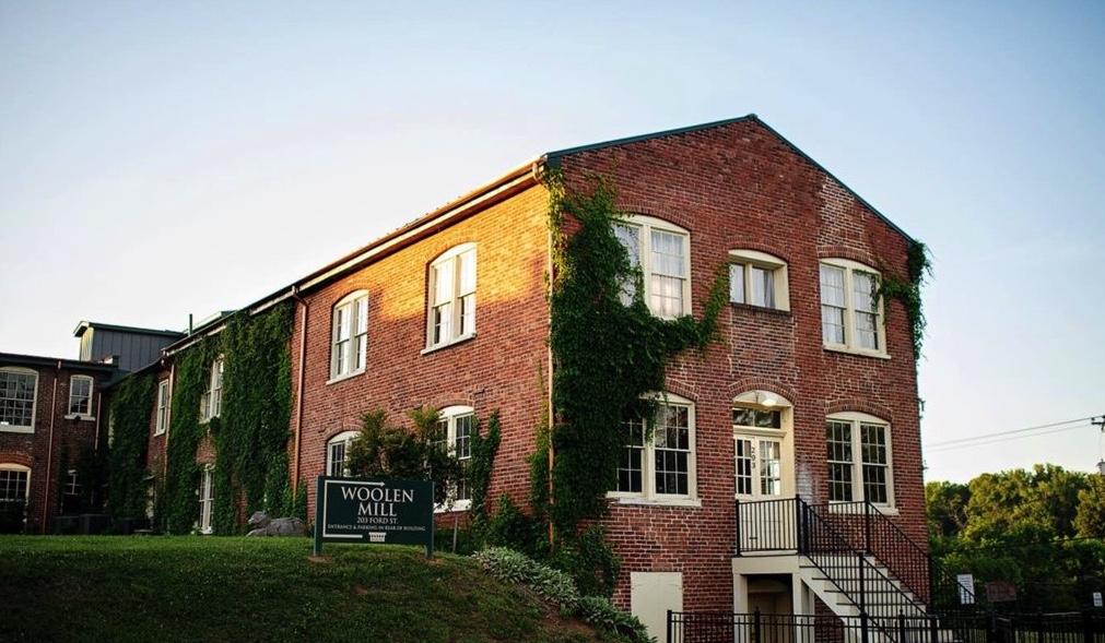 The Wedding Website of Jonathan Raisigel and Erin Dubas