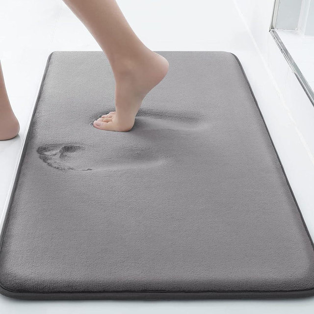 smiry Memory Foam Bath Mat, Super Soft Absorbent Bathroom Rugs Non Slip Bath Rug Runner for Shower Bathroom Floors, 32" x 20", Grey