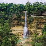 Can-umantad Falls