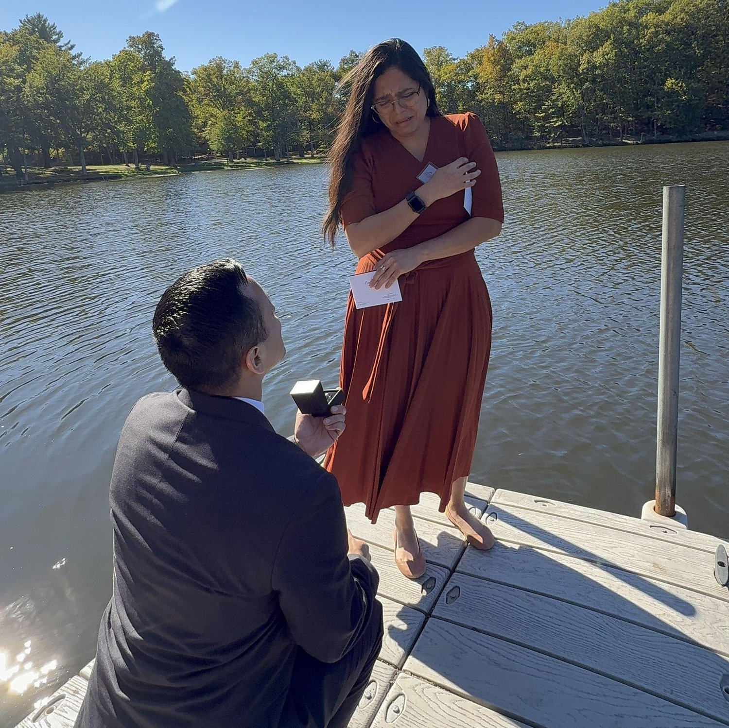 She told me she wanted to be engaged surrounded by water and nature since it’s her thing. Thankfully, I found this perfect spot where it would be very memorable for both. Oh, I didn’t dropped the ring