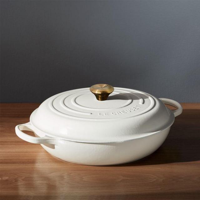 Le Creuset ® Signature 5-Qt. Cream Everyday Pan with Lid