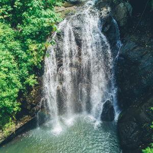 Waterfall tour in Fiji