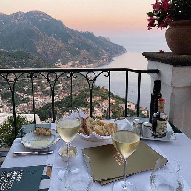 Honeymoon 💗