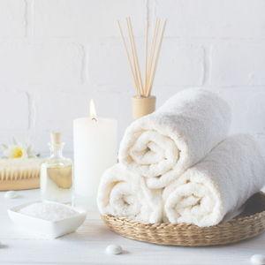 Relaxing Couples Massage