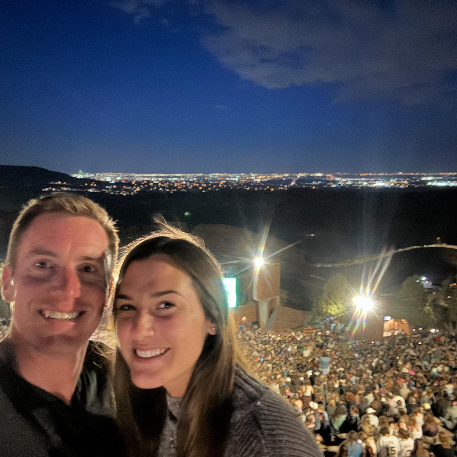 Red Rocks >>