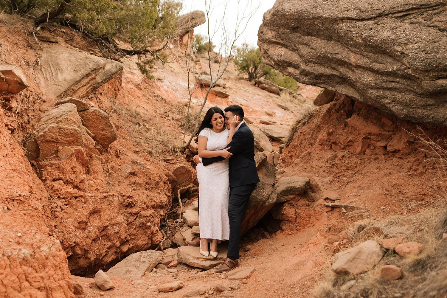 The Wedding Website of Abner Estrada and Emily Hernandez