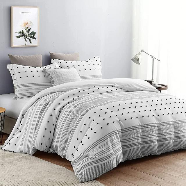 Tiffasea Tufted Duvet Cover Set King Size, 3 Pieces Soft Microfiber Boho Chic Embroidery Bedding Set Durable Lightweight Black and White Striped Comforter Set for All Seasons( 90''x104'',No Comforter)