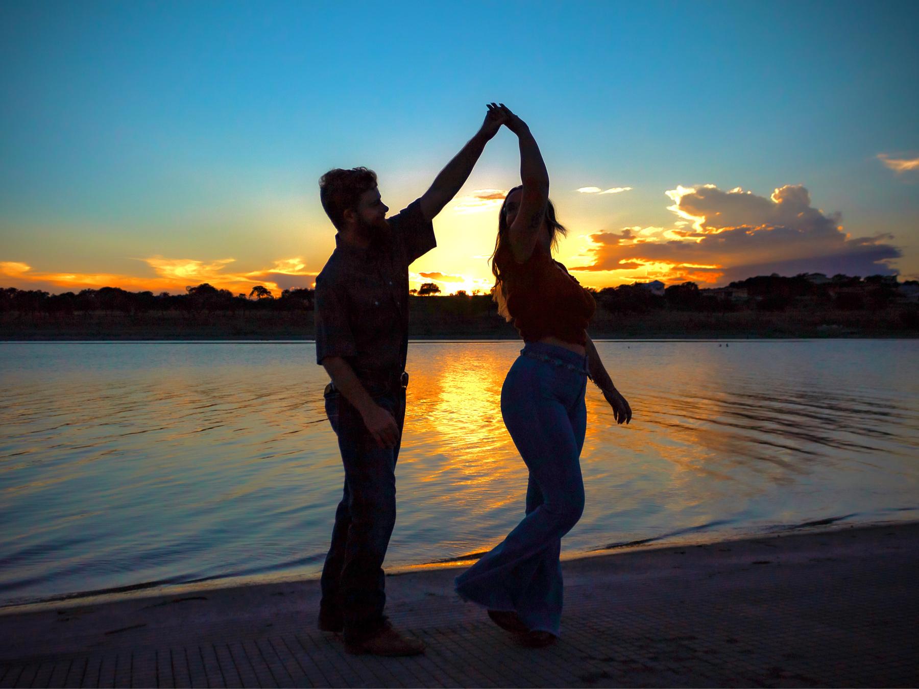The Wedding Website of Kyndle Smith and Tommy Bonecutter