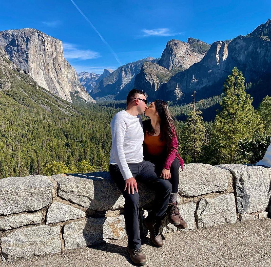 The Wedding Website of Elvia Partida and Lino Garcia