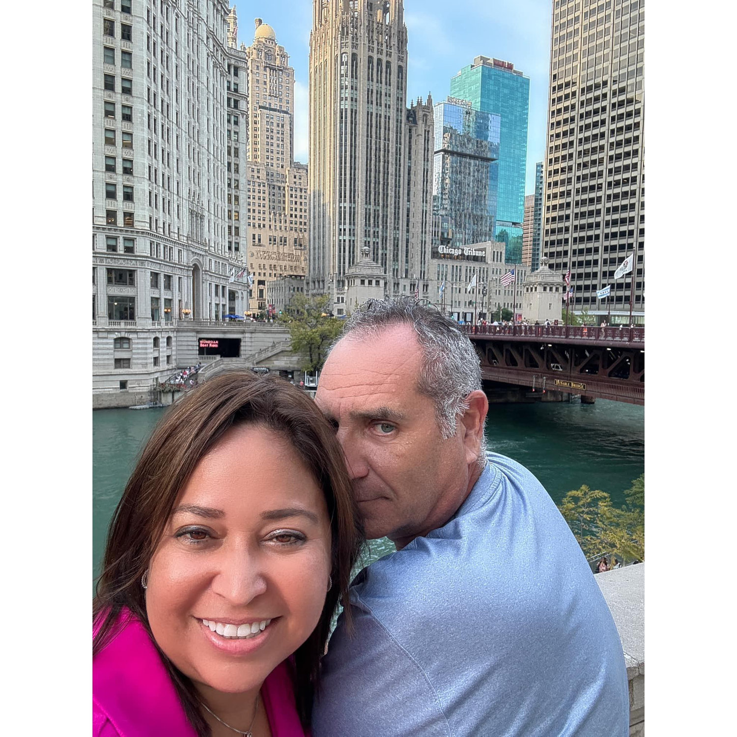 Chicago, Illinois — a magical city that has captured our hearts. From its stunning skyline to its vibrant streets and lakeside charm, Chicago is a place we love to visit together.