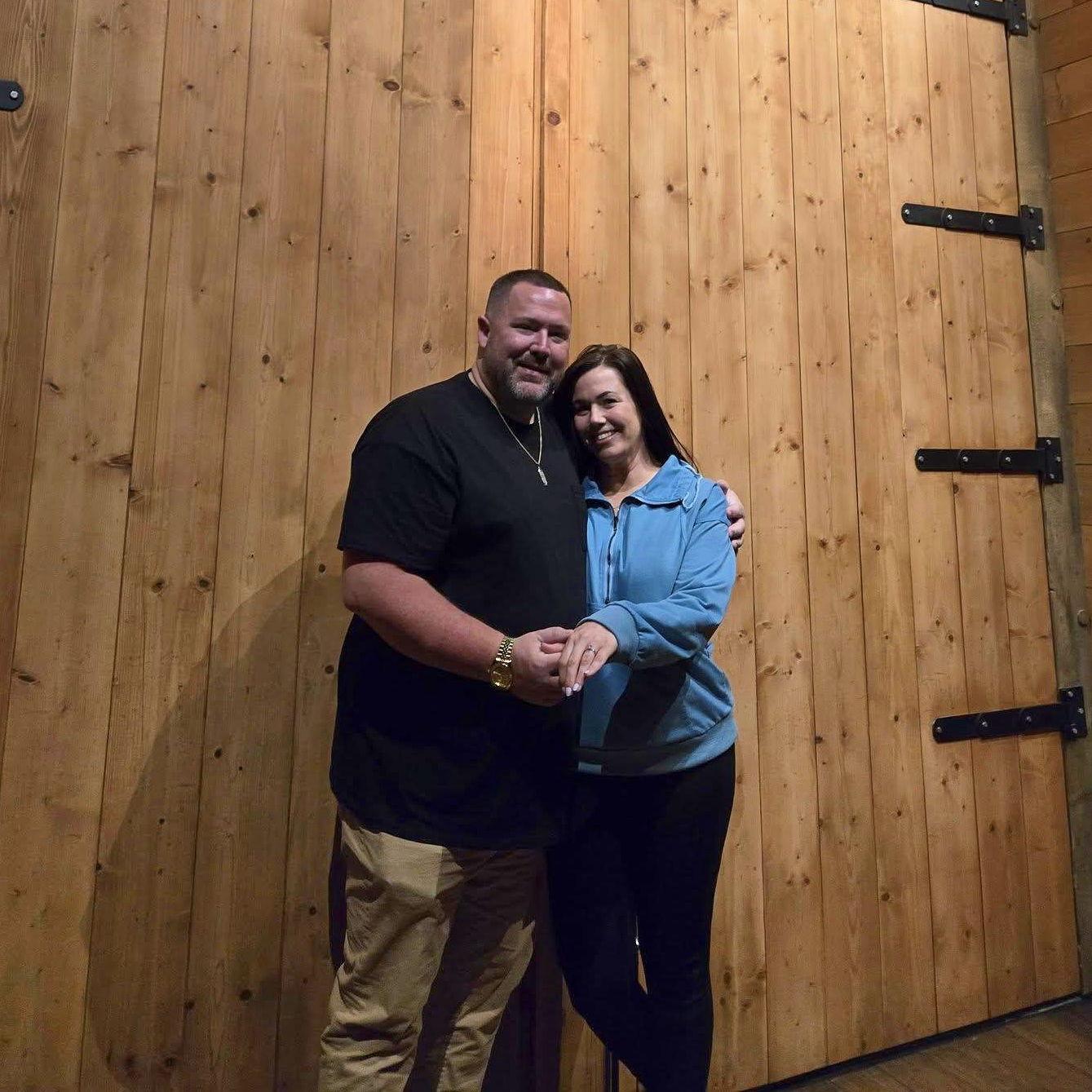 We're ENGAGED!!!