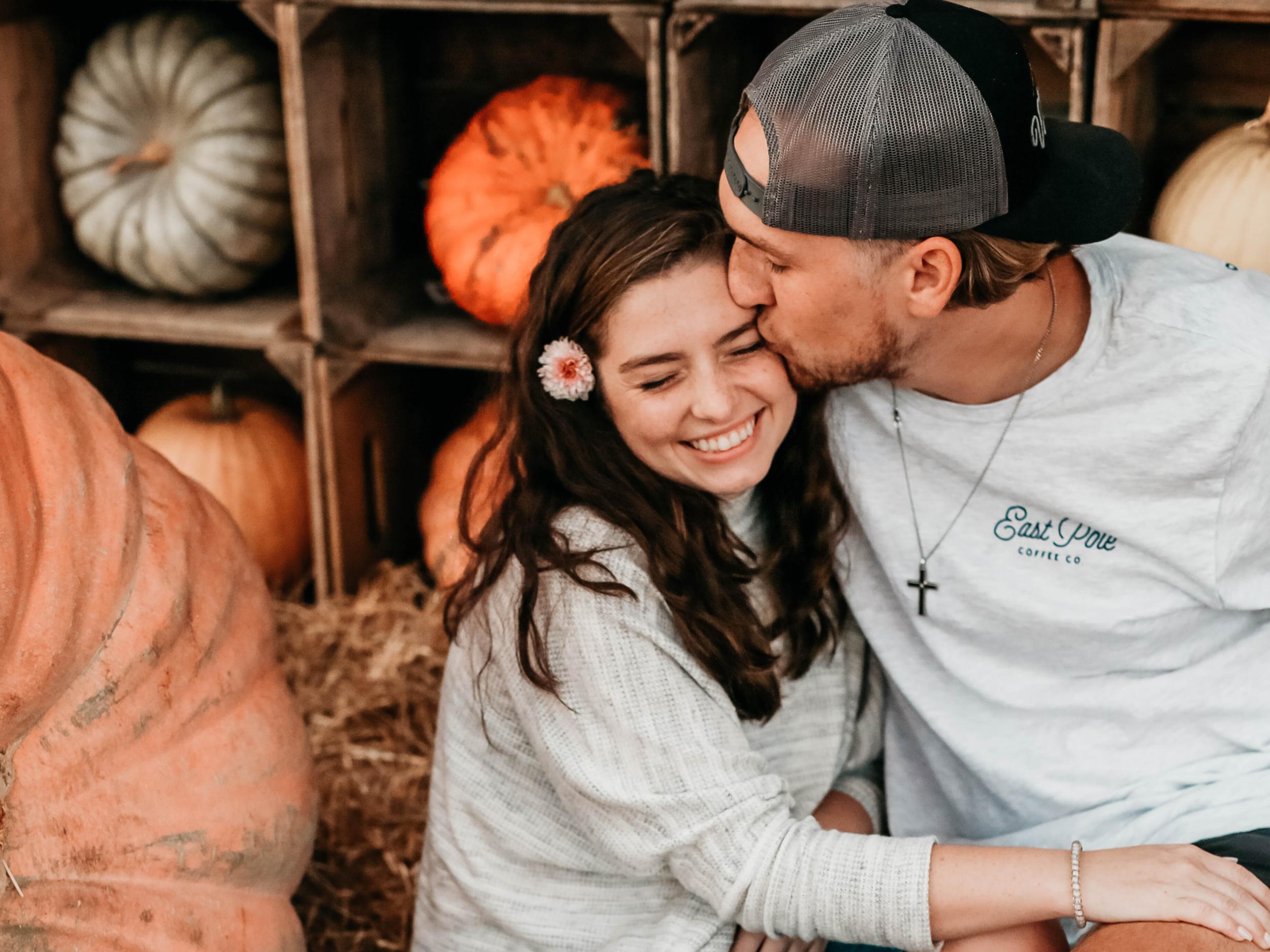 The Wedding Website of Alyssa Thompson and Tray Simpson