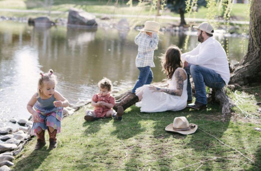 The Wedding Website of Mica Murdock and Tyler Petterson