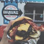 Bravas