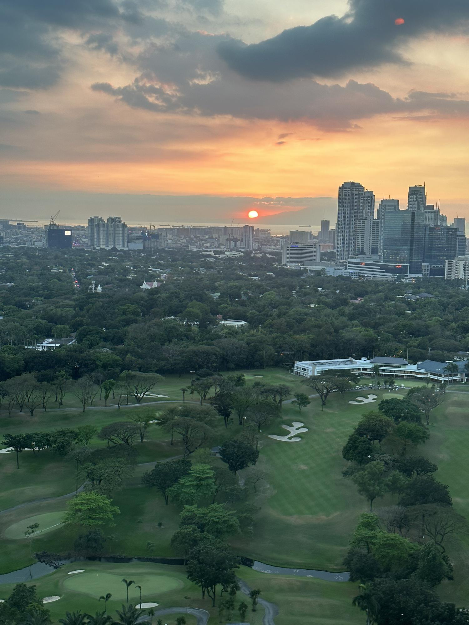 The Manila sunset right before the proposal