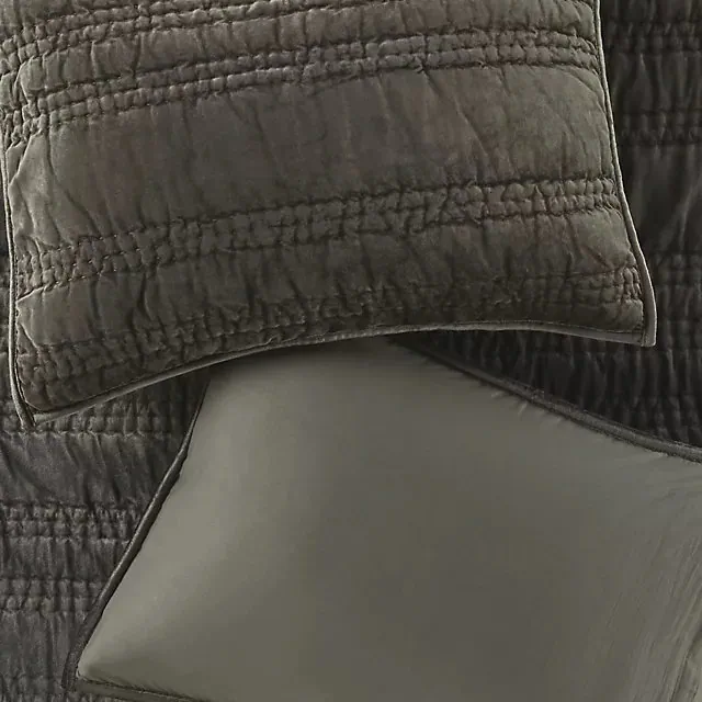 Lustered Velvet Alastair Shams, Set of 2