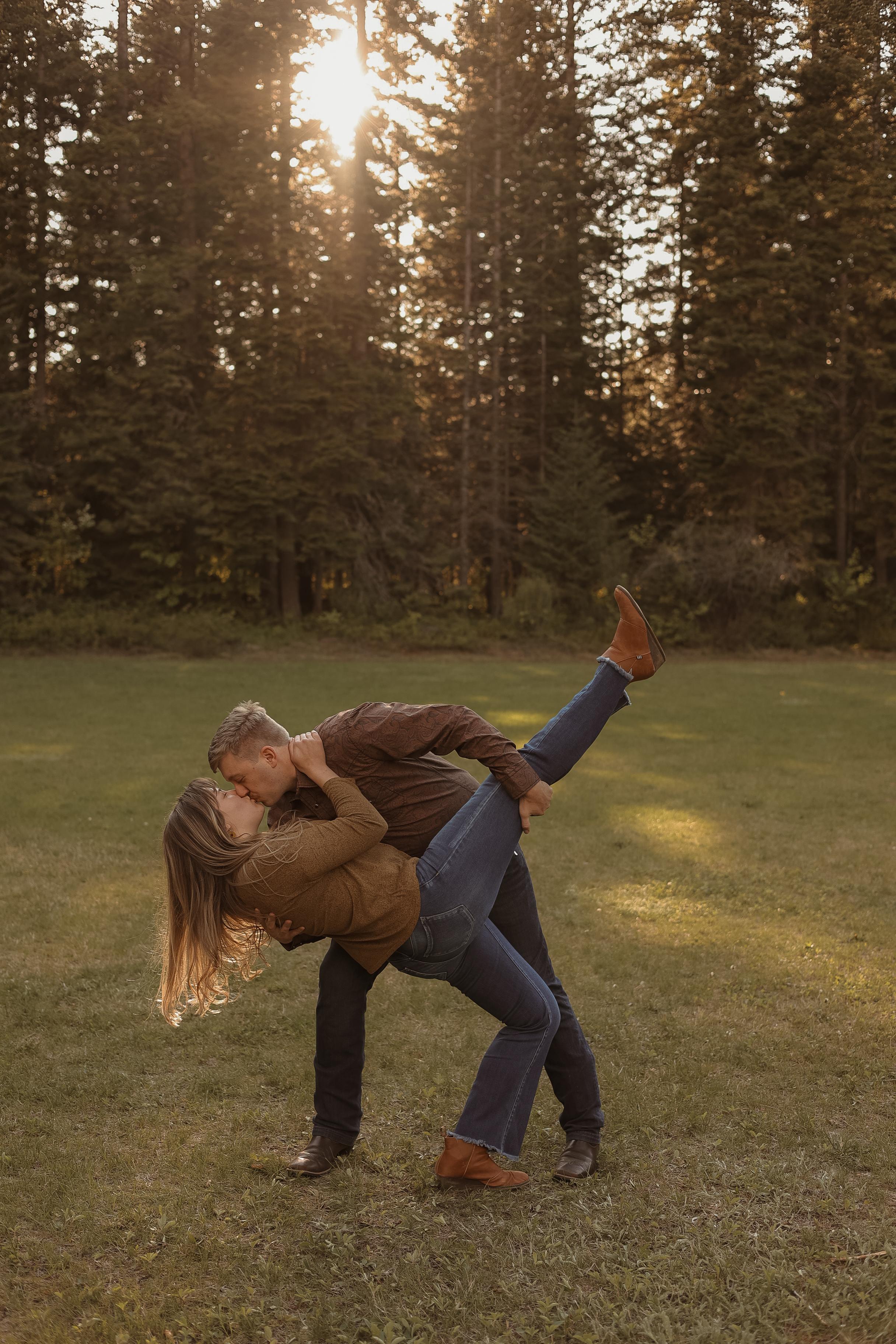 The Wedding Website of Ahnica Shoemaker and Mark Yarbrough