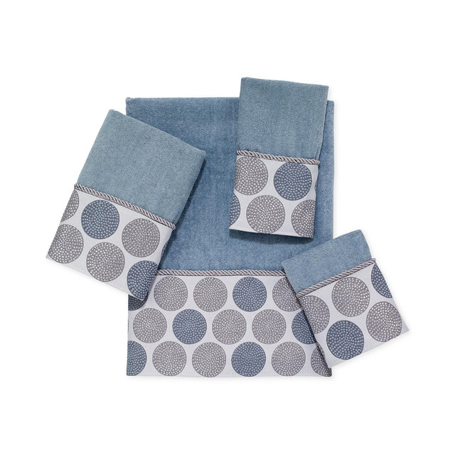 Avanti Dotted Circles Bath Towel