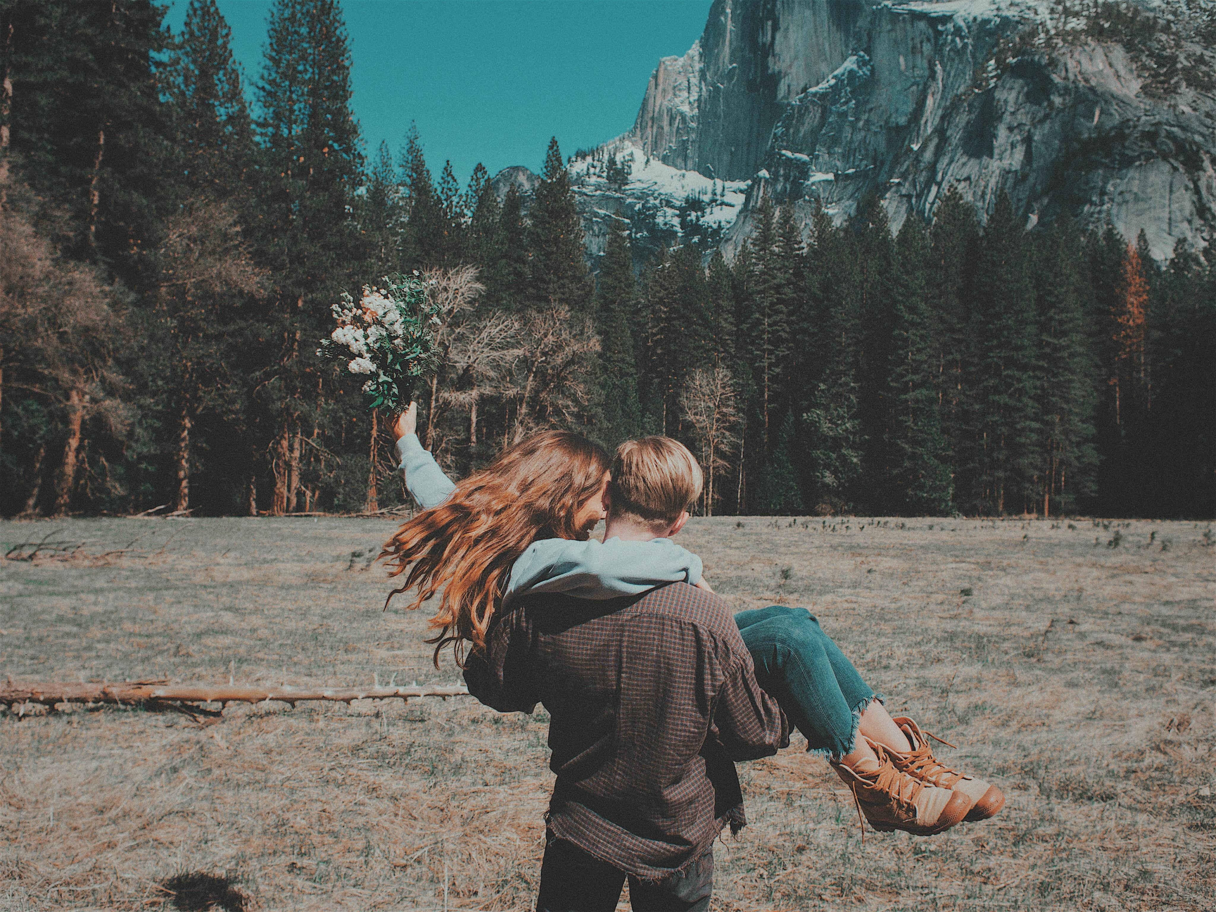 The Wedding Website of Jessica Mechler and Kelby Singhaus