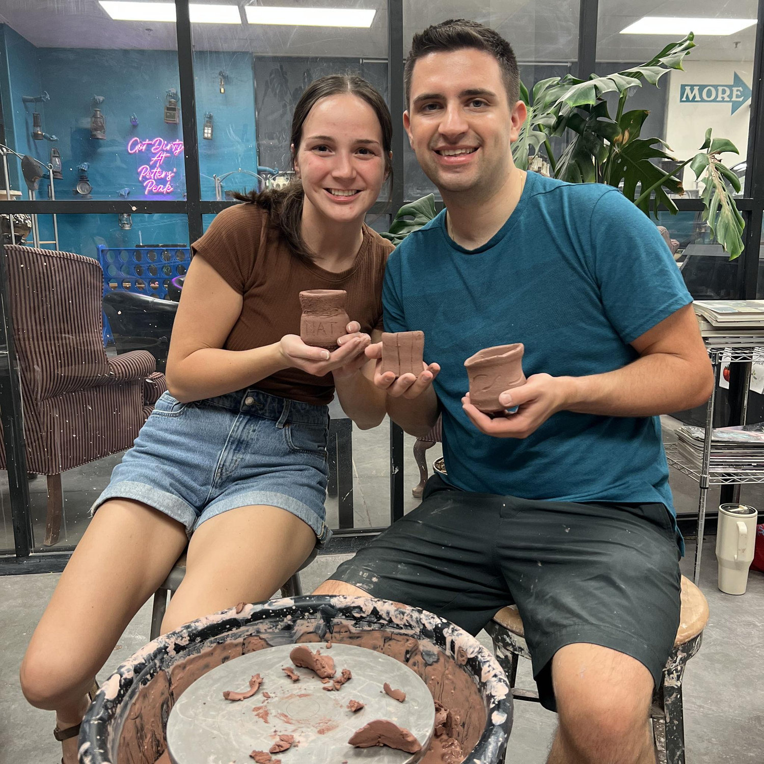 We took our first pottery class!