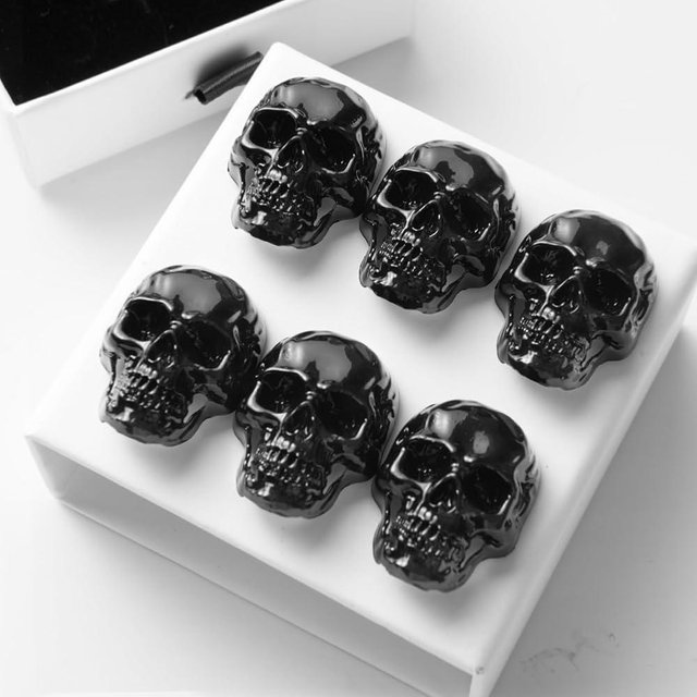 6Pcs Skull Stainless Steel Refrigerator Magnets,Cool,Strong,Cute,Unique Funny Goth Decorative Fridge Magnets for Adults, Boys,for Kitchen,Office Whiteboards,Lockers,Imanes para Refrigerador(Dark)
