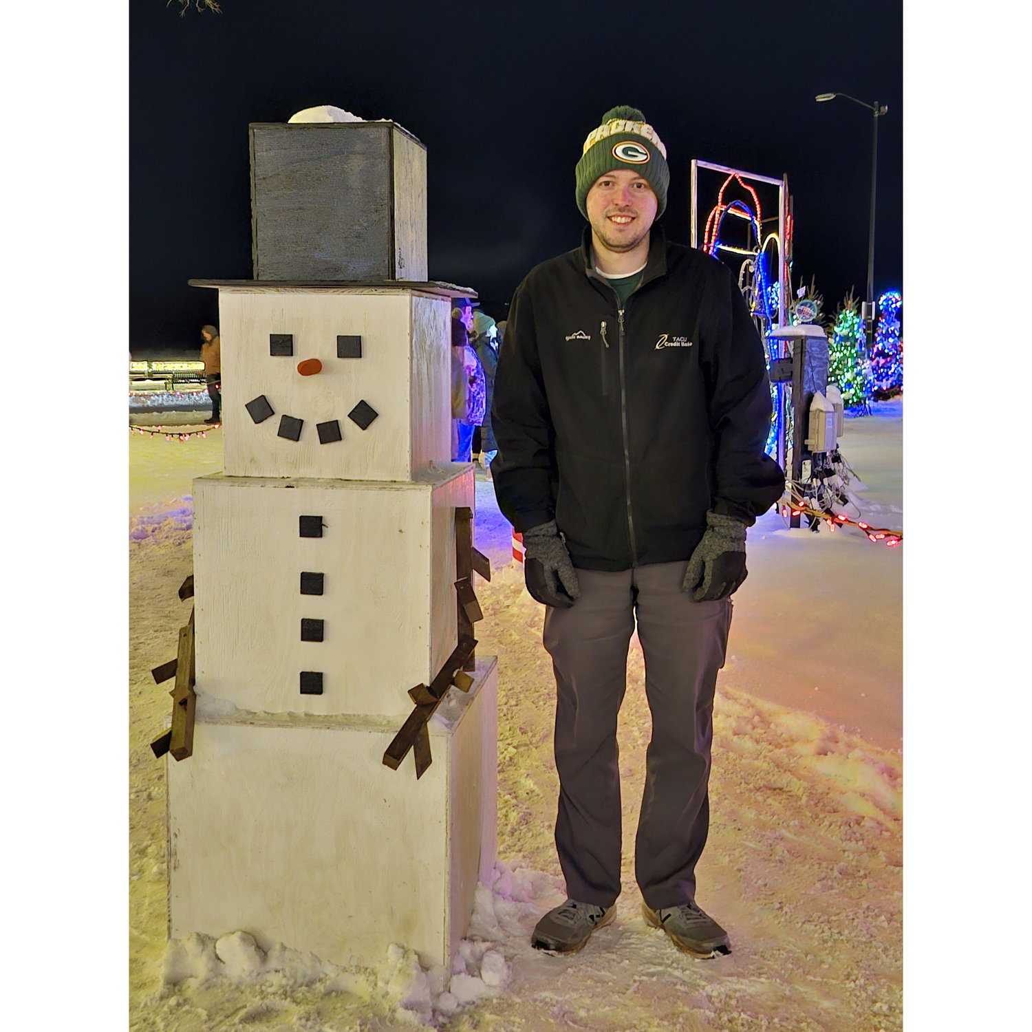 Minecraft Snowman Riverside Park Rotary Lights 2024