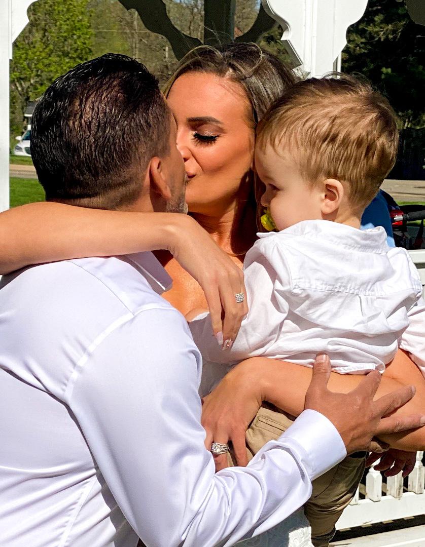 The Wedding Website of Alessandra Mian and Barry Ramirez