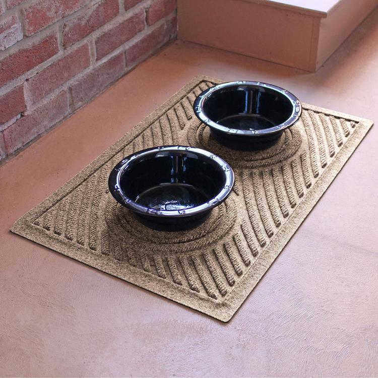 WaterHog Wave Dog Bowl Pet Feeder Mat