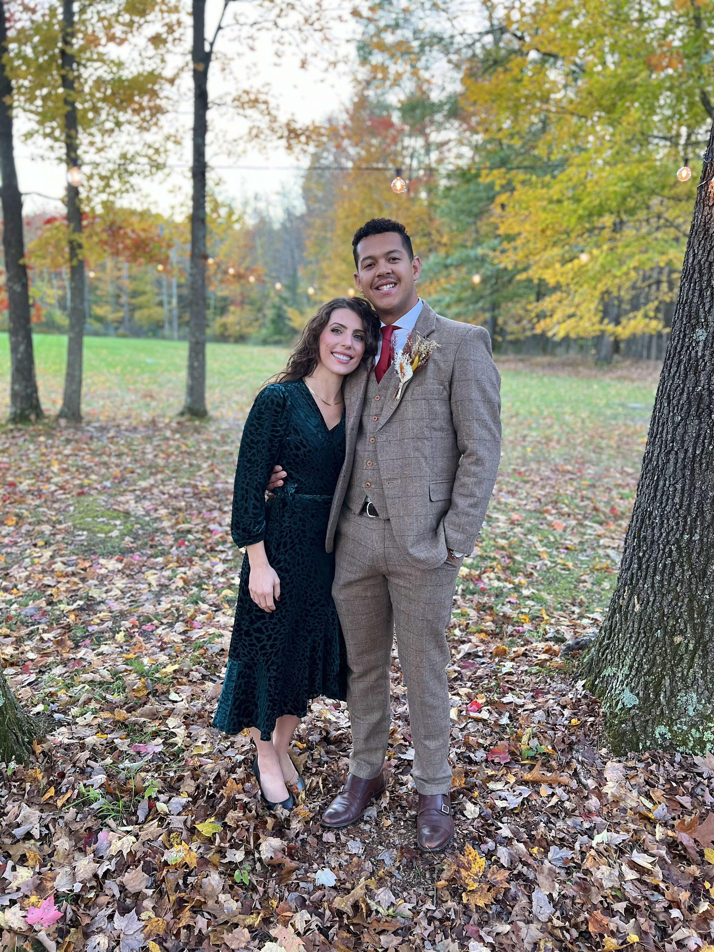 The Wedding Website of Lyndsey Nicole Gobert and Khristopher Santos Pereira