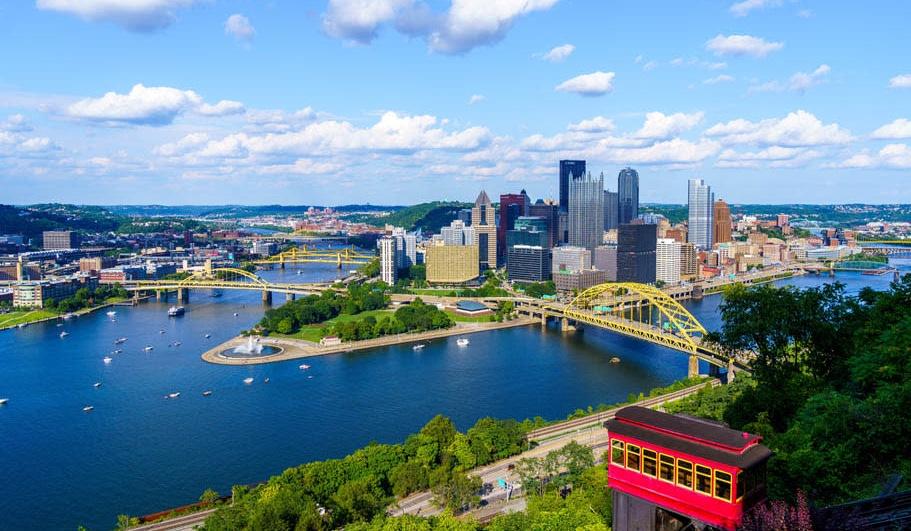 The Wedding Website of Caroline Degnan and David Mossa