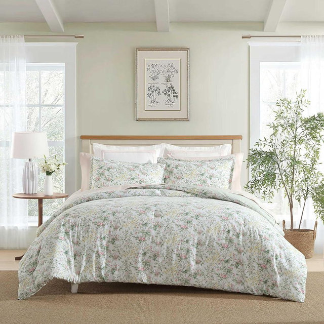Laura Ashley - King Comforter Set, Super Soft Cotton Bedding with Matching Sham, Botanical Design, Vintage Bed Essentials (Bramble Floral Pink, King)