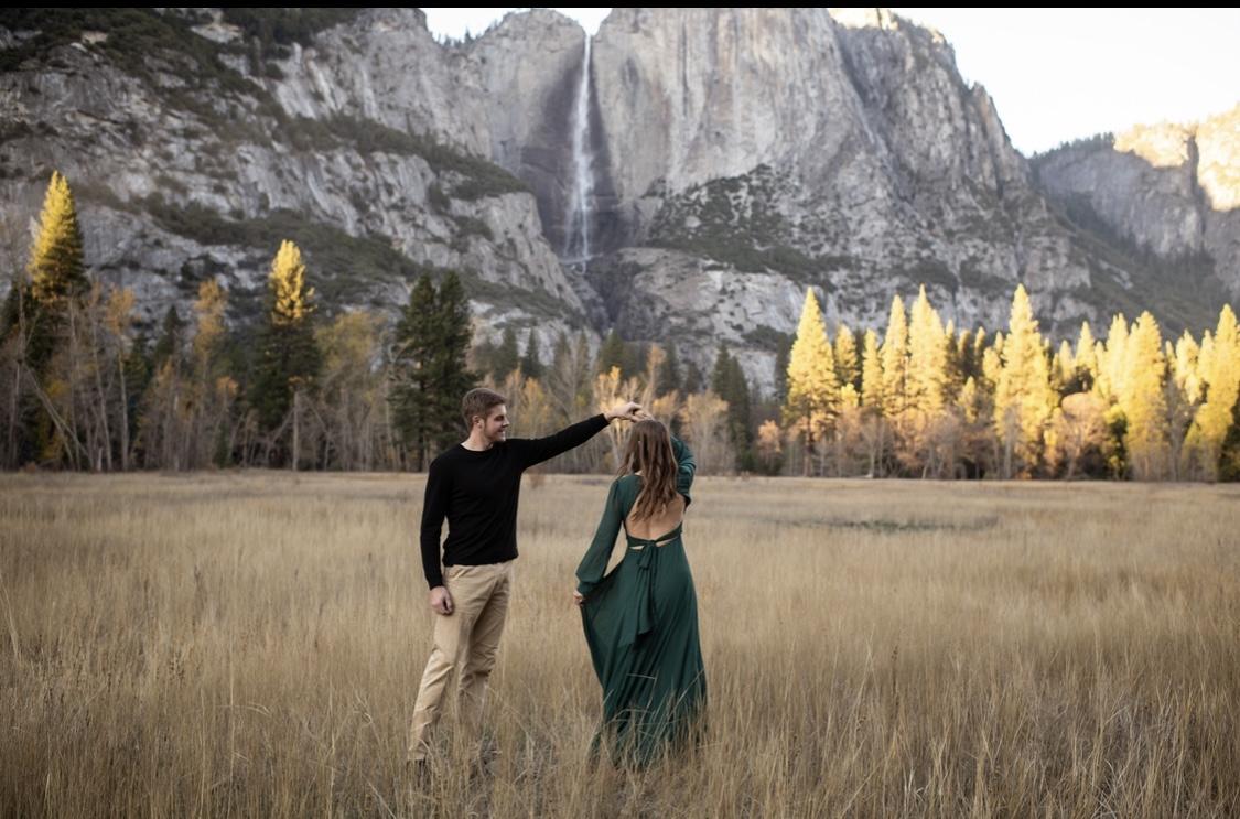 The Wedding Website of Andrew Vander Weide and Elizabeth Weststeyn